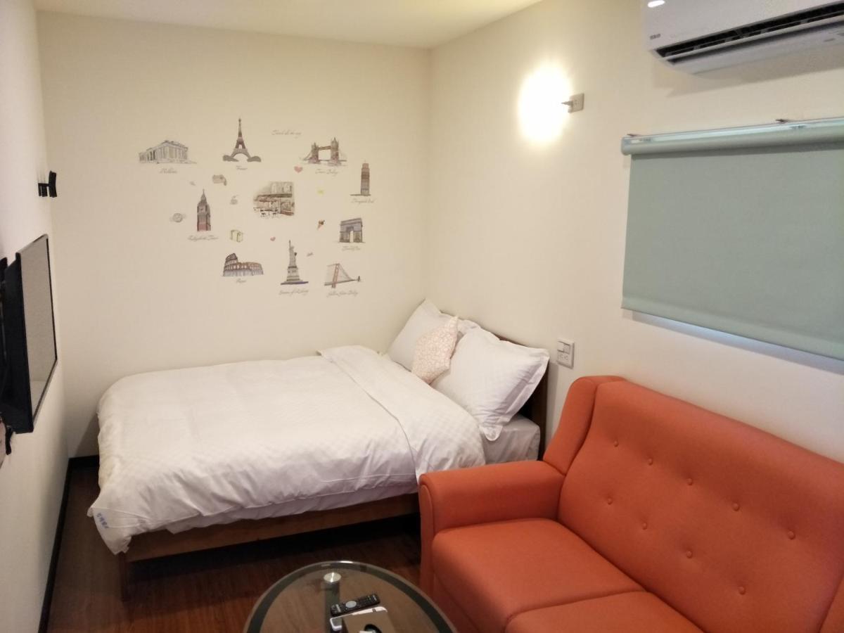 Tea King Container Bed & Breakfast หยูฉี ภายนอก รูปภาพ