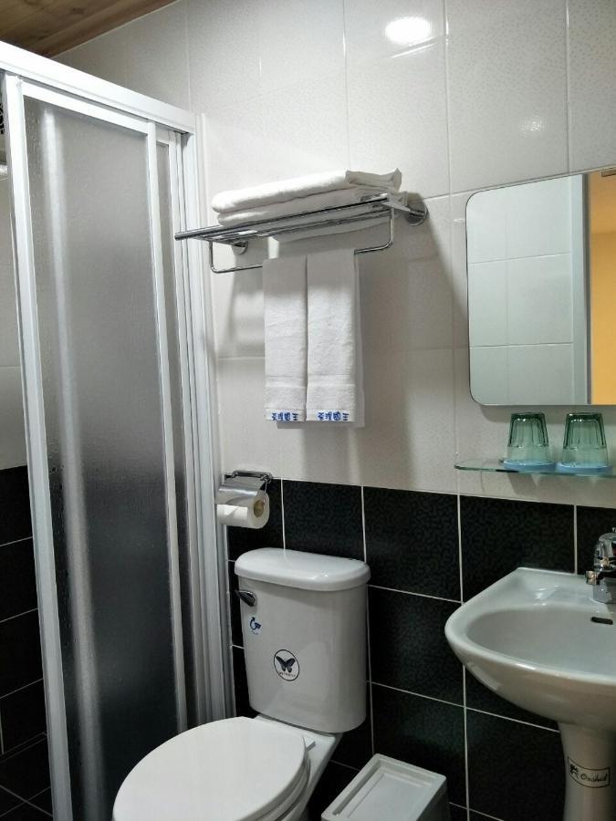 Tea King Container Bed & Breakfast หยูฉี ภายนอก รูปภาพ